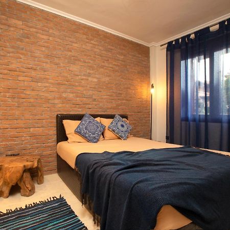 Porto Thea Alexandra Shared Pool Villa, Άφυτος Εξωτερικό φωτογραφία