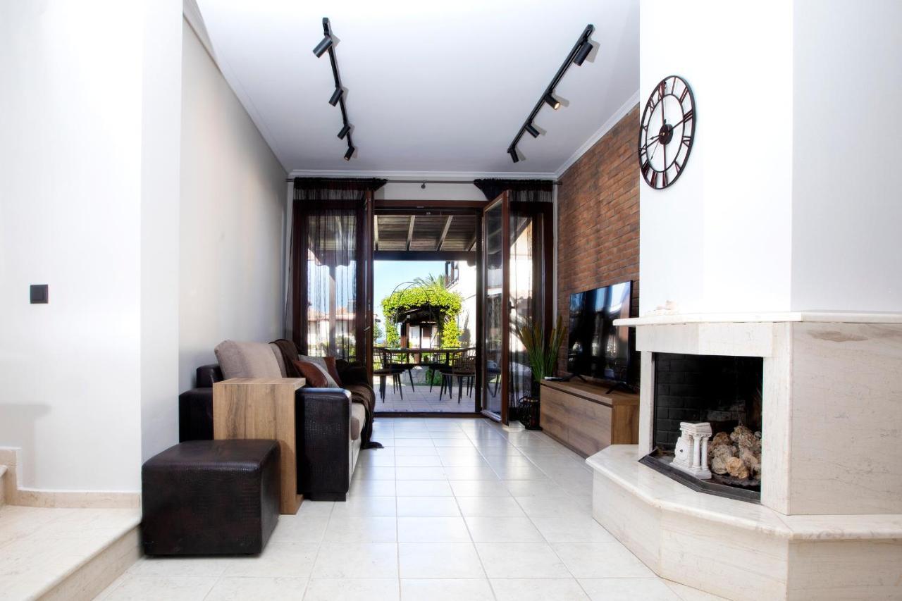 Porto Thea Alexandra Shared Pool Villa, Άφυτος Εξωτερικό φωτογραφία